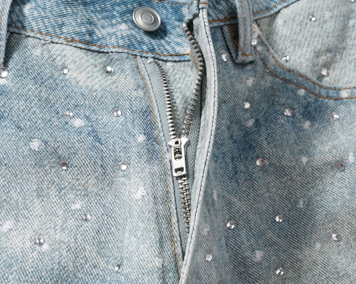 Light Crystal Jorts